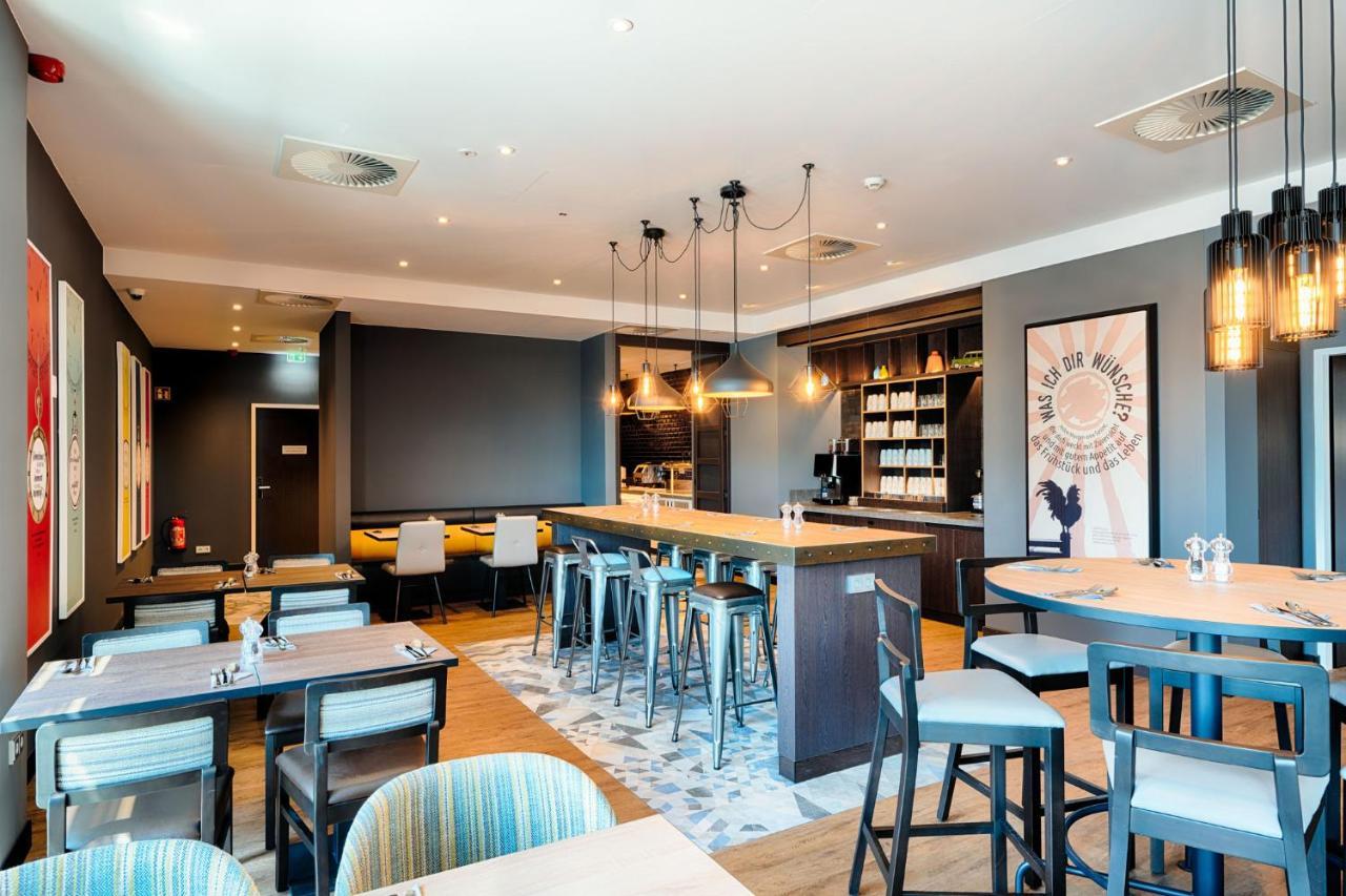 Premier Prager Strasse Hotel